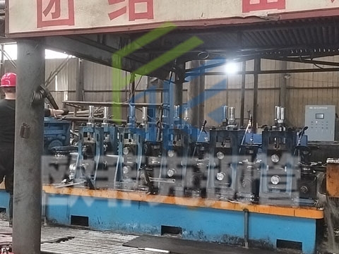 鹤岗生产车间